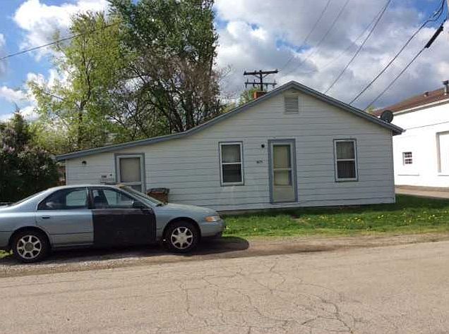 2nd image of 1825 21st St