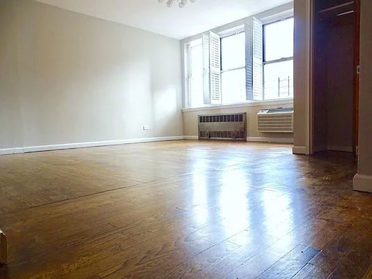 Rented by Corcoran | media 16