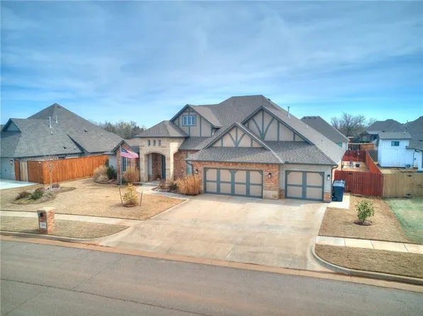 3804 Bridge Wood Ln, Oklahoma City, OK 73179
