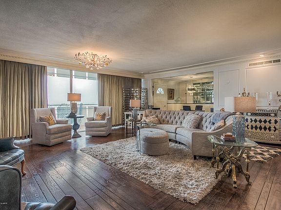 2nd image of 2028 S Austin St APT 1201