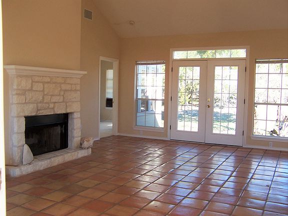 5th image of 16479 Goldenwood Way