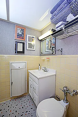 Sold by R New York | media 18