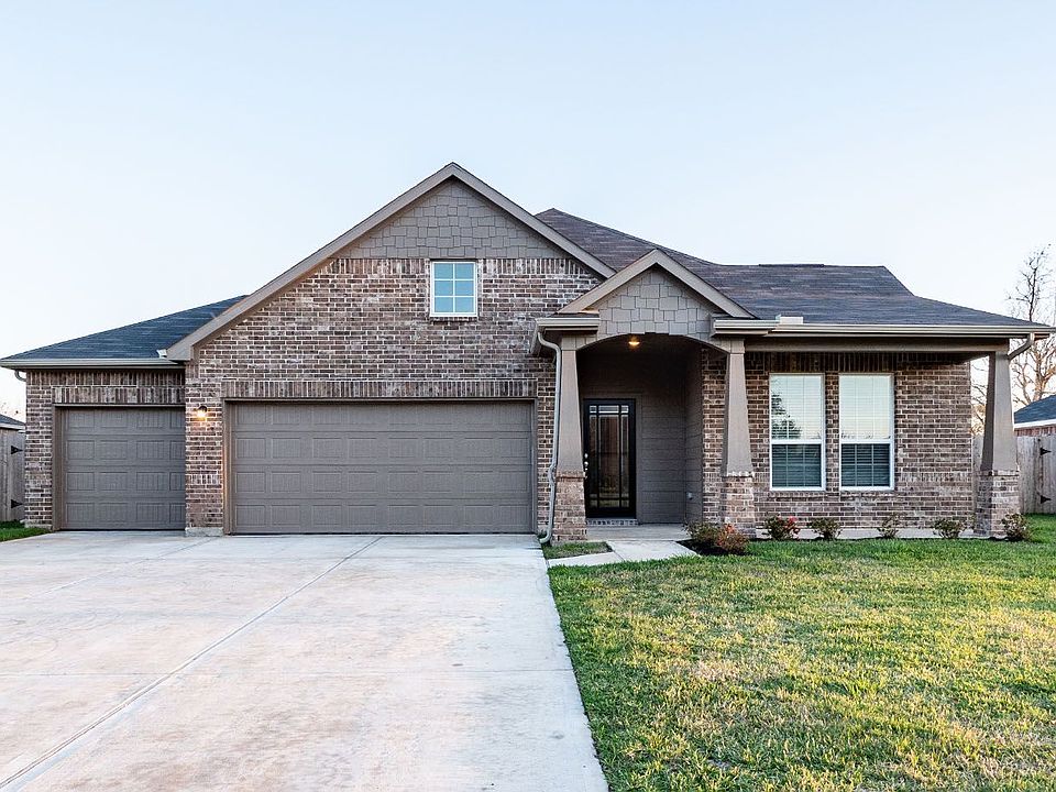1st image of 435 Green Meadows Dr
