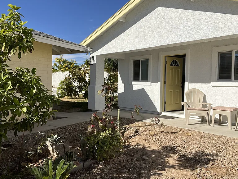 3156 W Monte Cristo Ave — Photo 2