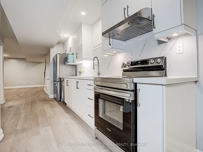 175 Grace St #BASEMENT — Photo 2