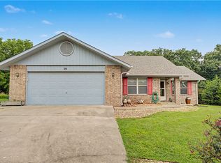 29 Hebrides Ln, Bella Vista, AR 72715
