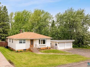 2433 Harvey St, Duluth, MN 55811