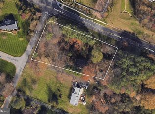 11811 Sugarland Rd, Herndon, VA 20170