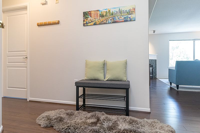 Victoria Apartment for rent - 2 Bedrooms — photo 20