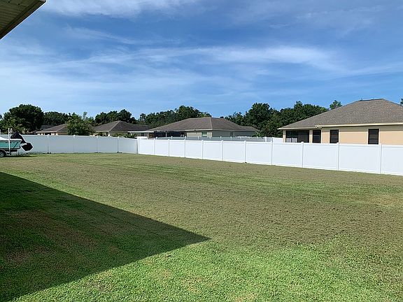 2nd image of 1919 Griffin Way