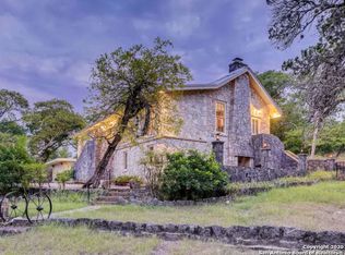 18907 Scenic Loop Rd, Grey Forest, TX 78023