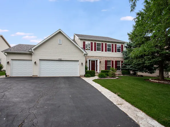 835 Spring Creek Cir, Naperville, IL 60565