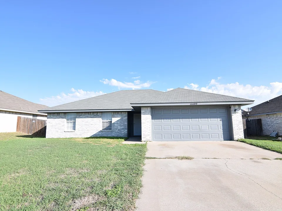 4409 Aspen Dr
