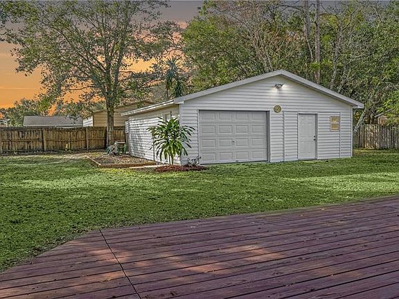 3rd image of 870 Seminole Ave