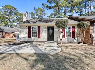 203 Corey Ct, Jacksonville, NC 28546