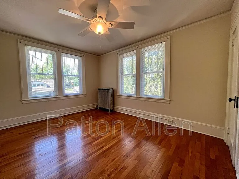 19 Saluda St #4 — Photo 13