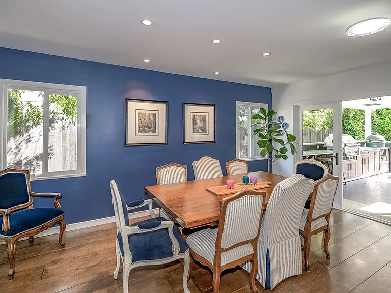 2152 Grand Oaks Ave — Photo 23