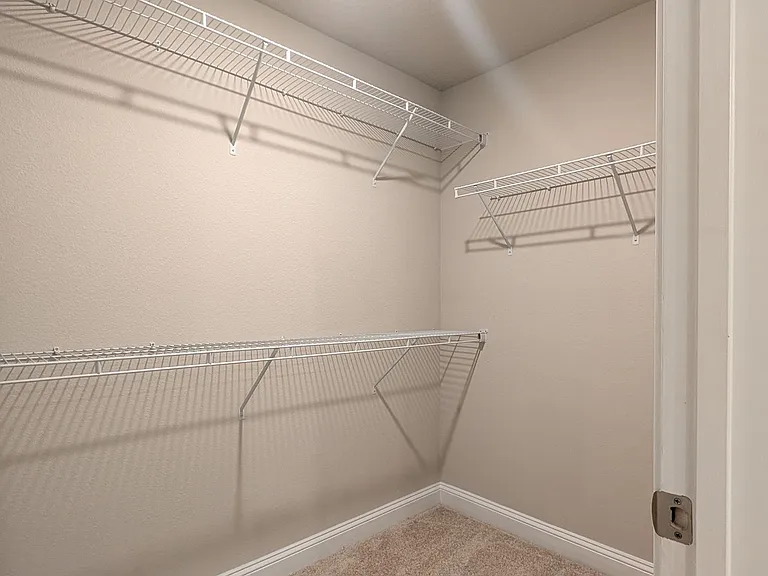768 Narvarez Ave — Photo 15
