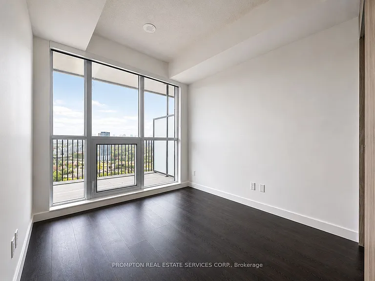 18 Esther Shiner Blvd #2508 — Photo 4