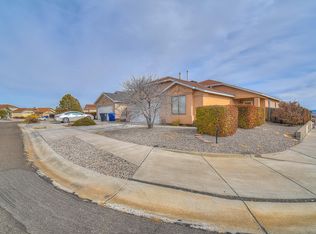 616 Shire St SW, Albuquerque, NM 87121