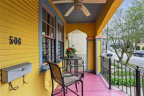 Adams St — Photo 1