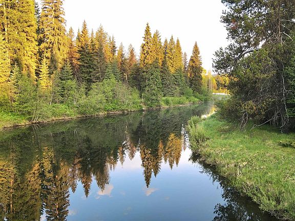 3rd image of 27687 Yaak River Rd