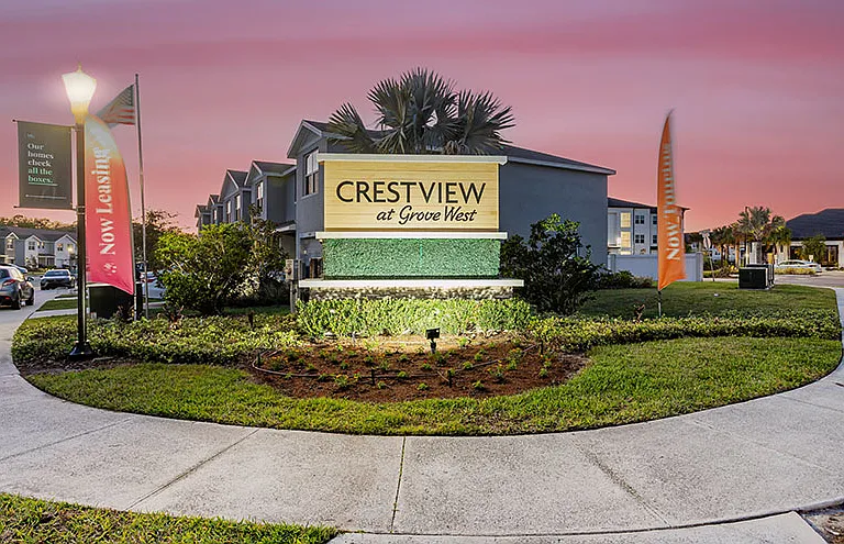 Crestview at Grove West Townhomes — Photo 37