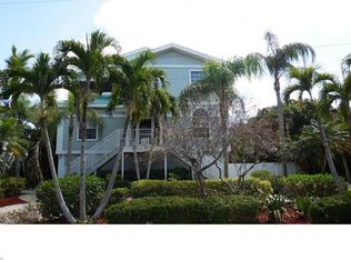 54 Fairview Blvd, Fort Myers Beach, FL 33931