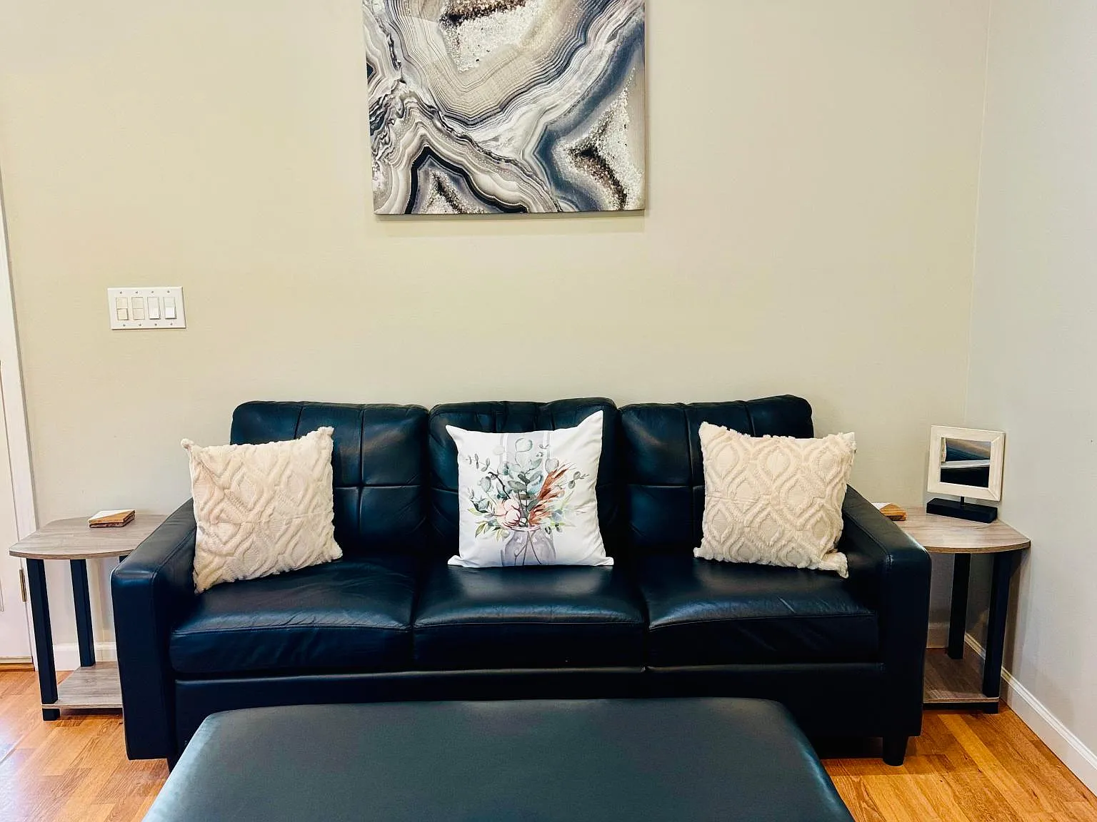 1 bed, 850 sqft, $1,495 — Photo 3