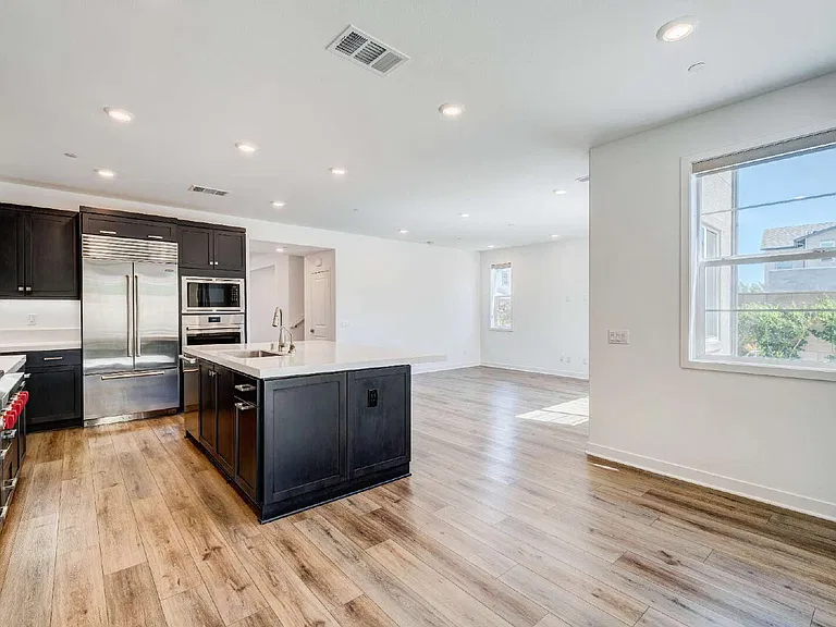 32465 Combine Dr — Photo 14