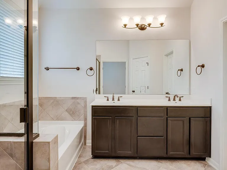 2200 Hilltop Climb Dr — Photo 22