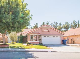 1818 E Norberry St, Lancaster, CA 93535