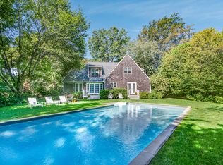 28 Gould St, East Hampton, NY 11937