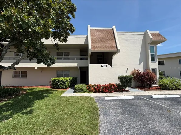 7153 W Country Club Dr N APT 145, Sarasota, FL 34243