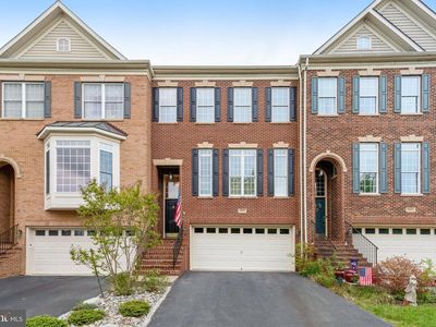 25804 Commons Sq, Chantilly, VA, 20152