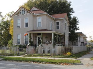 118 N 7th St, Council Bluffs, IA 51503