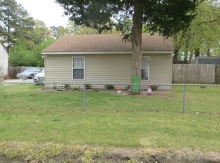 1514 Chestnut Ave, Chesapeake, VA 23325