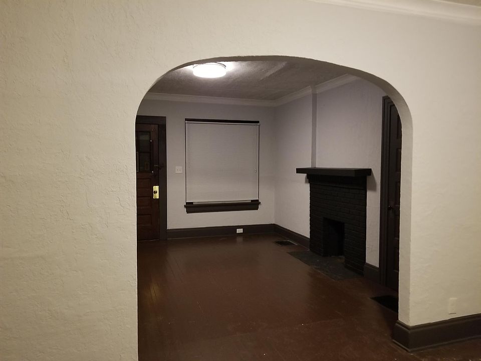 1st image of 420 Neal Ave