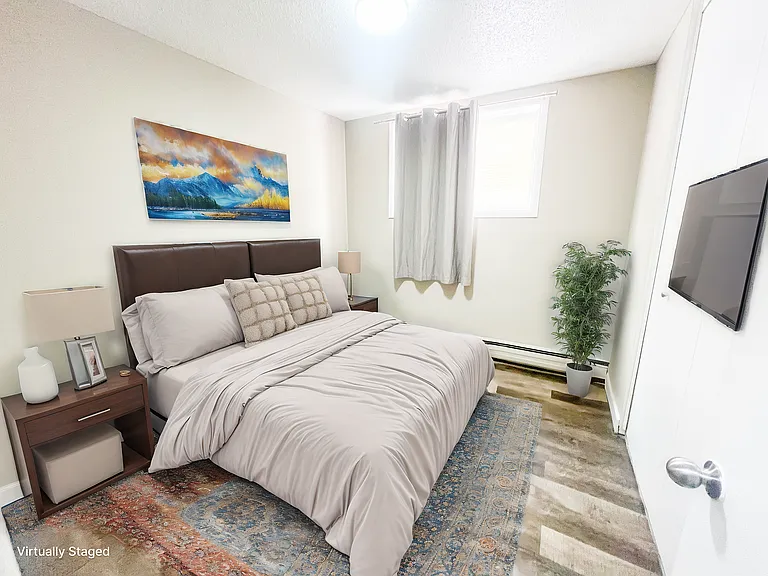 4100 Retallack St — Photo 3