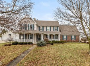 442 S Meadow Song Ct, New Palestine, IN