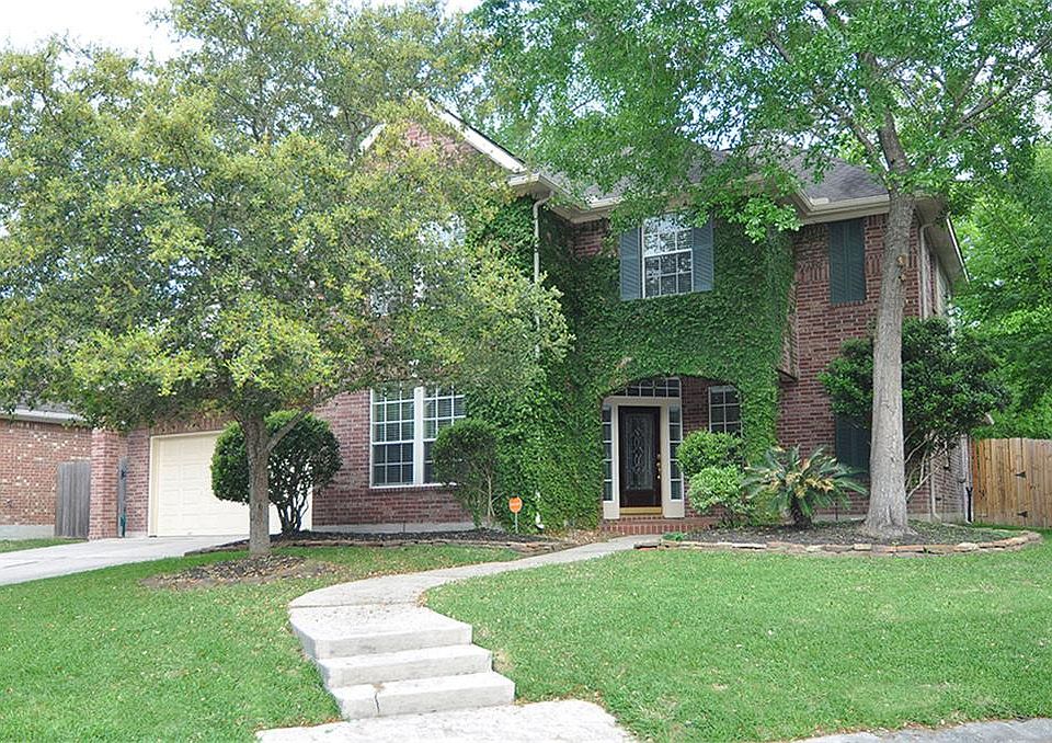 1st image of 5223 Maple Hill Trl