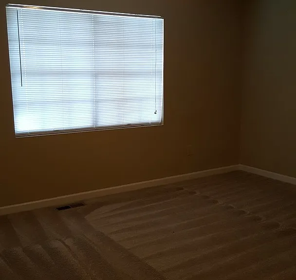 Foxwood Townhomes — Photo 15