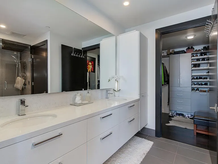 4422 N 75th St #6003 — Photo 17