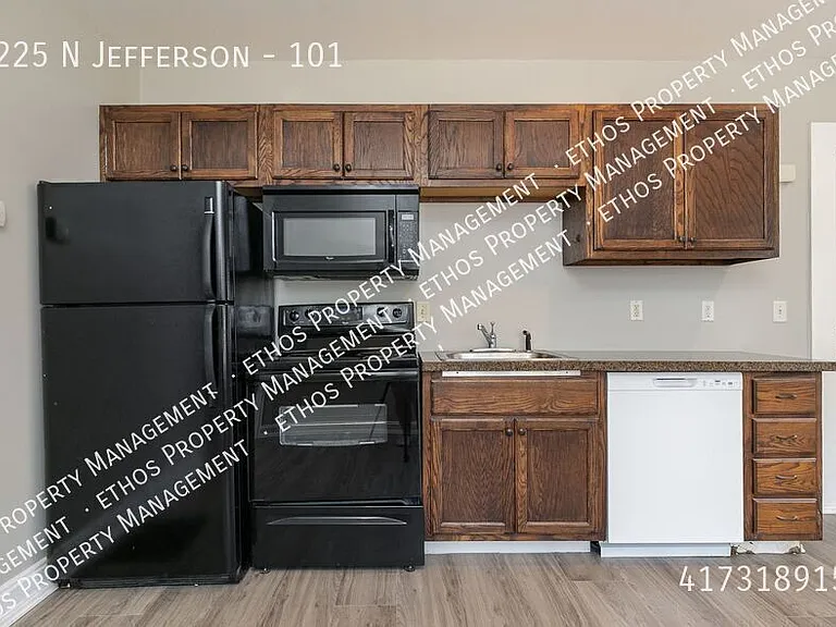 1225 N Jefferson Ave #101 — Photo 4
