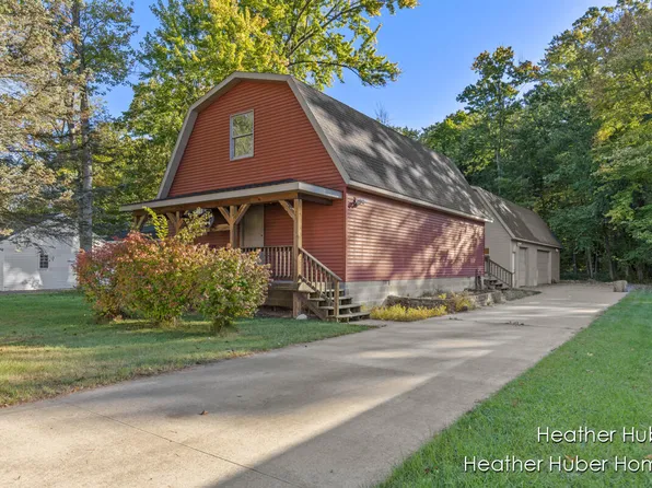 2919 Beatrice Ave, Middleville, MI 49333