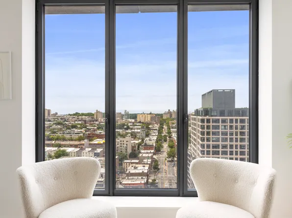 545 Vanderbilt Avenue image 7 of 16