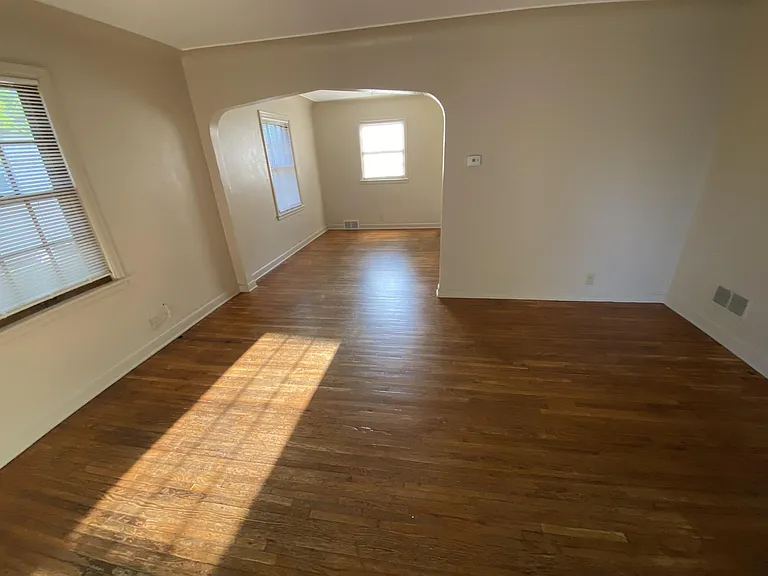 536 16th Ave N #538 — Photo 7