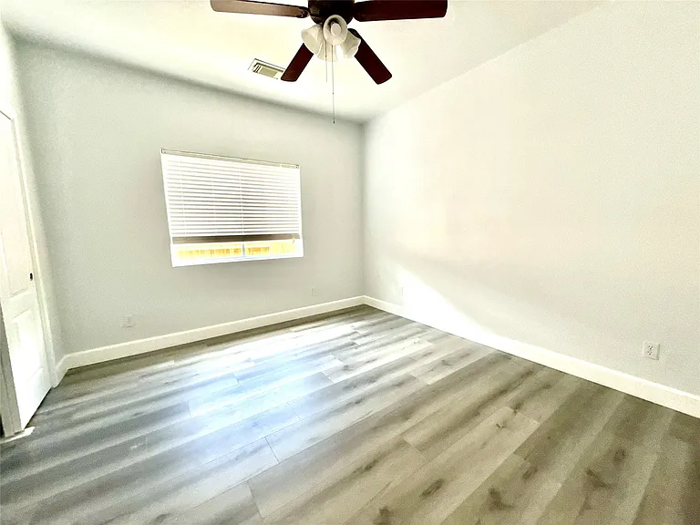 1713 Bowerton Dr — Photo 12