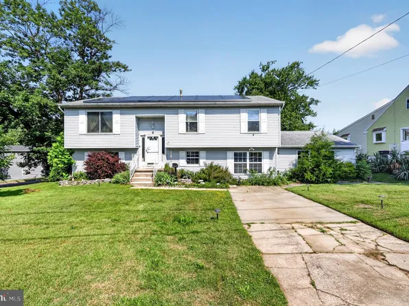401 Melvin Ave, Glendora, NJ 08029