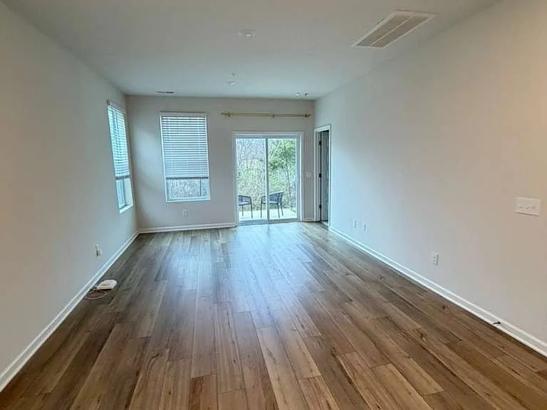 677 Birdie Dr — Photo 10